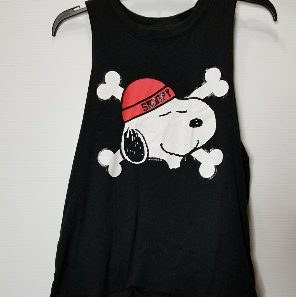 Muscle tee